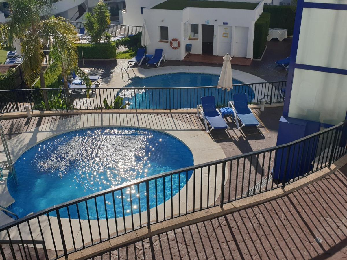 Benalmadenapartments Bbq Penthouse Patos Club Exterior foto
