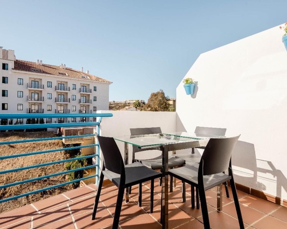 Benalmadenapartments Bbq Penthouse Patos Club Exterior foto